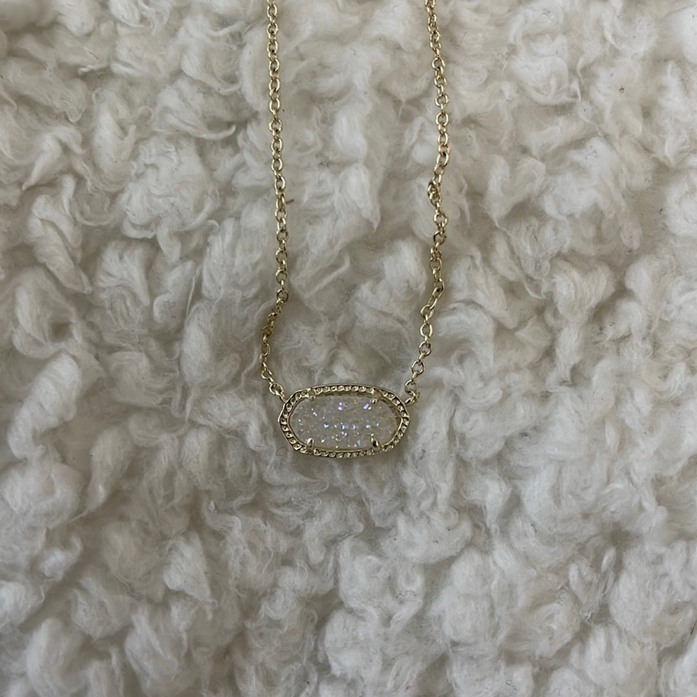 Kendra Scott Necklace